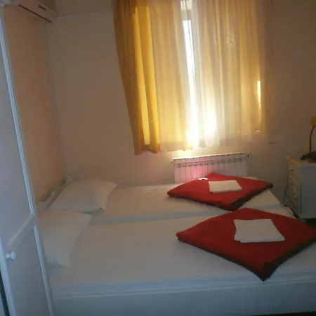 Dalmatino 2* Vodice