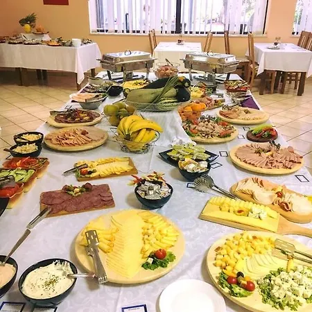 Dalmatino 2* Vodice