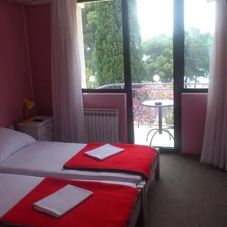 Dalmatino Hotel Vodice
