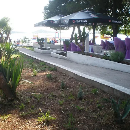 Dalmatino Hotel Vodice